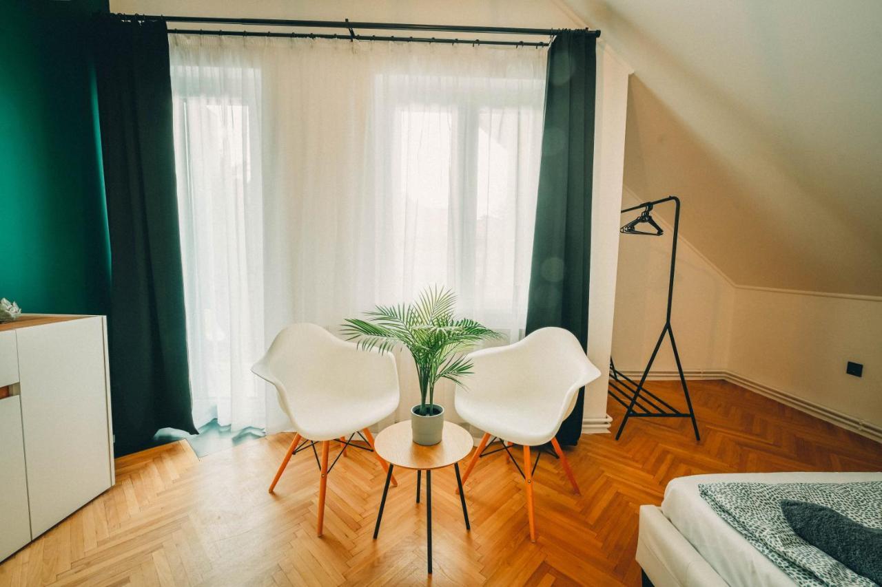 D6 Apartments Шиофок Экстерьер фото