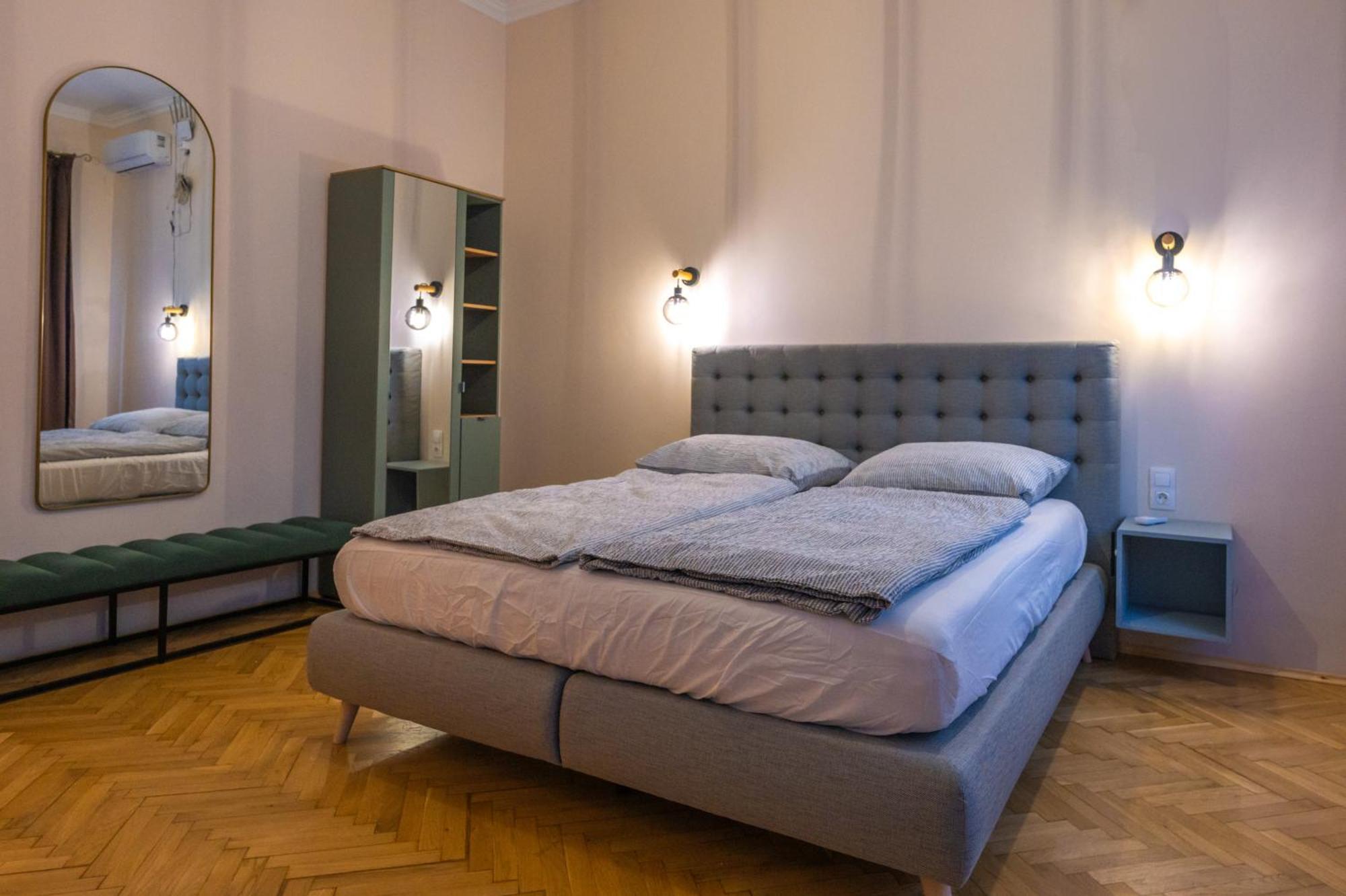 D6 Apartments Шиофок Экстерьер фото