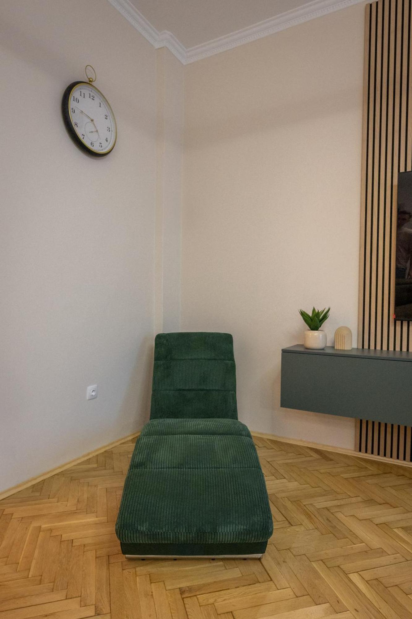 D6 Apartments Шиофок Экстерьер фото