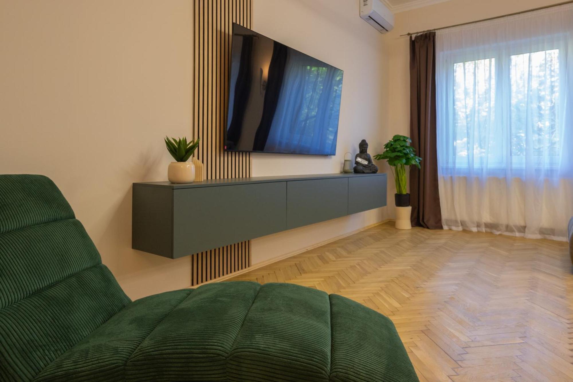 D6 Apartments Шиофок Экстерьер фото