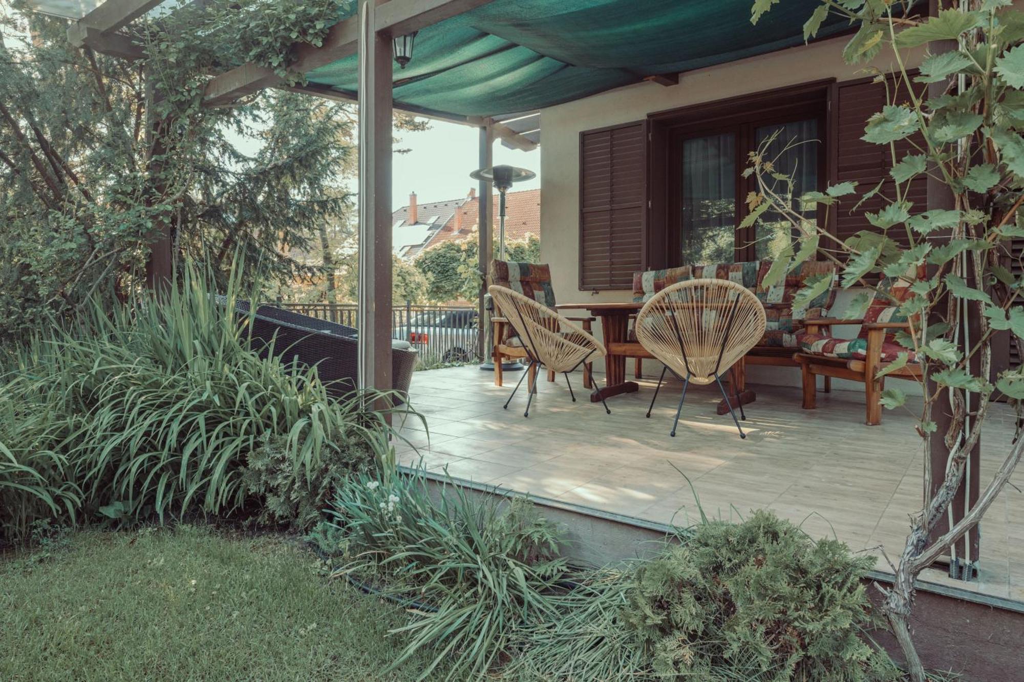 D6 Apartments Шиофок Экстерьер фото